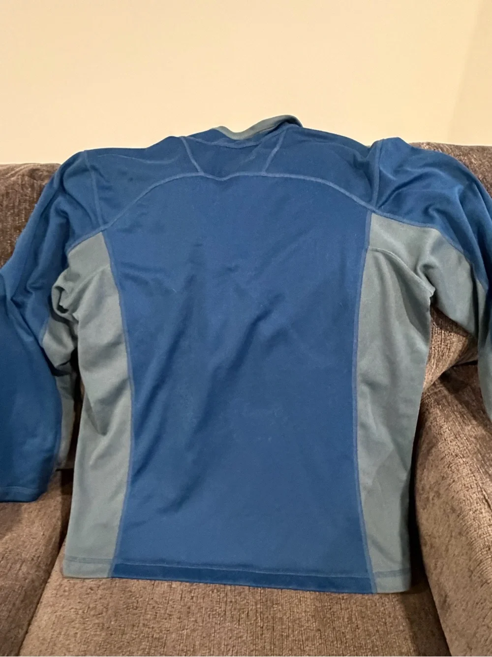 The North Face Men's Two-Tone Blue Quarter-Zip Performance Fleece